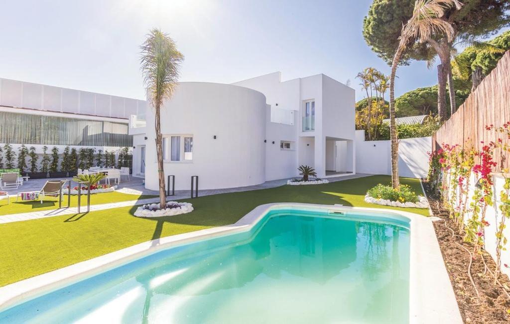 Pinomar Villa *
